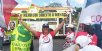 Representantes do Sincomerciários participam de manifestação em Brasília