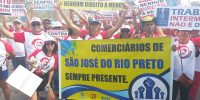 Representantes do Sincomerciários participam de manifestação em Brasília