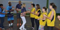 Escolinha de Futsal homenageia as mamães