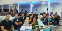 Colaboradores prestigiam palestra de Alfredo Rocha