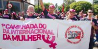 1ª caminhada do Dia Internacional da Mulher reúne 600 pessoas