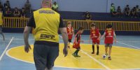 Escolinha de futsal Sincomerciários realiza festa de confraternização