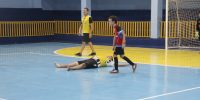 Escolinha de futsal Sincomerciários realiza festa de confraternização