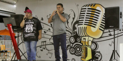 imagem - Happy Hour movimenta clube social às sextas-feiras com sucesso