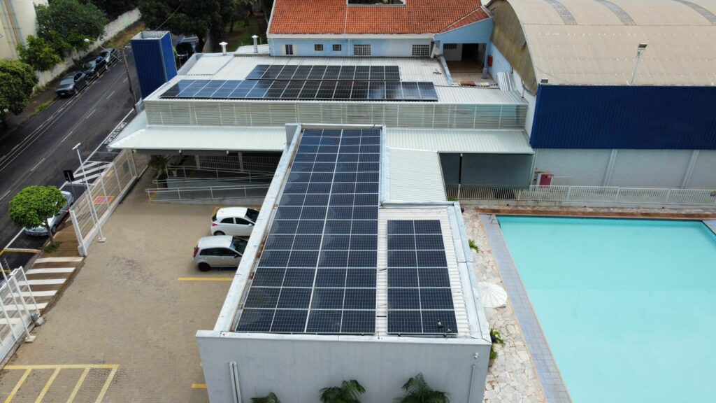 Clube Social é uma das unidades que conta com energia solar