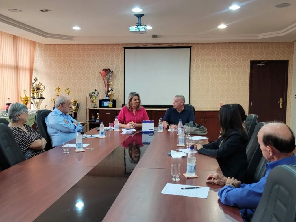 Membros da Regional 9 se reuniram na sede administrativa do Sincomerciários