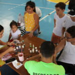 Último dia da Colônia de férias tem surpresas, piquenique e festa das cores para as crianças