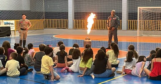Clube Social recebeu evento do Bombeirinho Mirim com grande participação das famílias