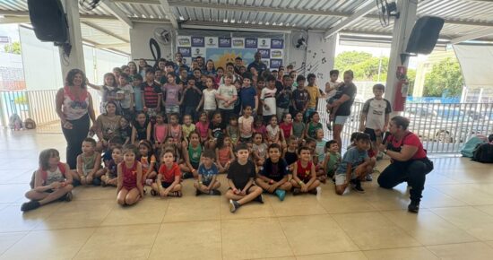 95 CRIANÇAS ABREM A COLÔNIA DE FÉRIAS DO SINDICATO 2026