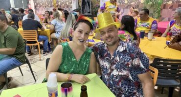 CarnaSin movimenta os clubes e reúne famílias comerciárias